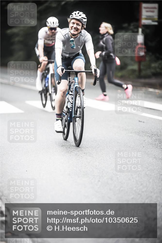13.09.2026 - Stadtparktriathlon H.Heesch http://msf.ph/oto/10350625 13.09.2026 11:03:41 Radfahren 445, 470, 540, 547, 612, 683, 690 meine-sportfotos.de