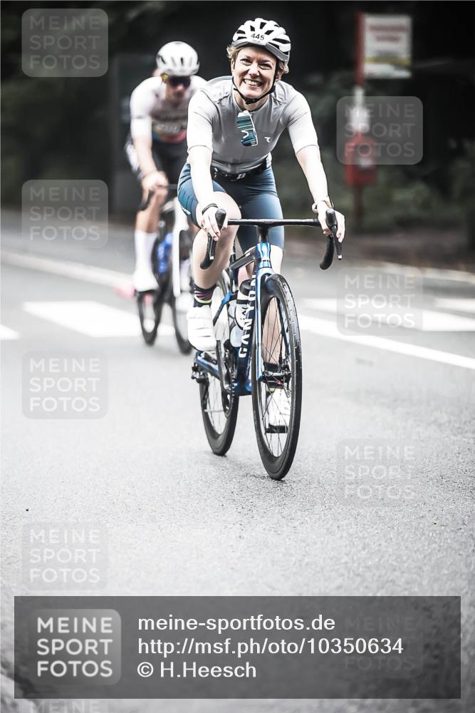 13.09.2026 - Stadtparktriathlon H.Heesch http://msf.ph/oto/10350634 13.09.2026 11:03:41 Radfahren 445, 470, 540, 547, 612, 683, 690 meine-sportfotos.de