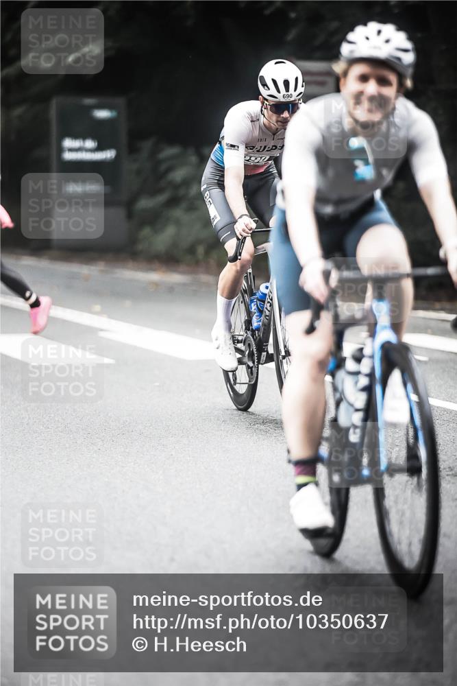 13.09.2026 - Stadtparktriathlon H.Heesch http://msf.ph/oto/10350637 13.09.2026 11:03:42 Radfahren 445, 470, 480, 540, 547, 685, 690, 694 meine-sportfotos.de