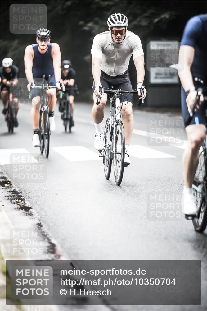 13.09.2026 - Stadtparktriathlon H.Heesch http://msf.ph/oto/10350704 13.09.2026 11:03:48 Radfahren 470, 480, 493, 498, 547, 653, 685, 690, 694 meine-sportfotos.de