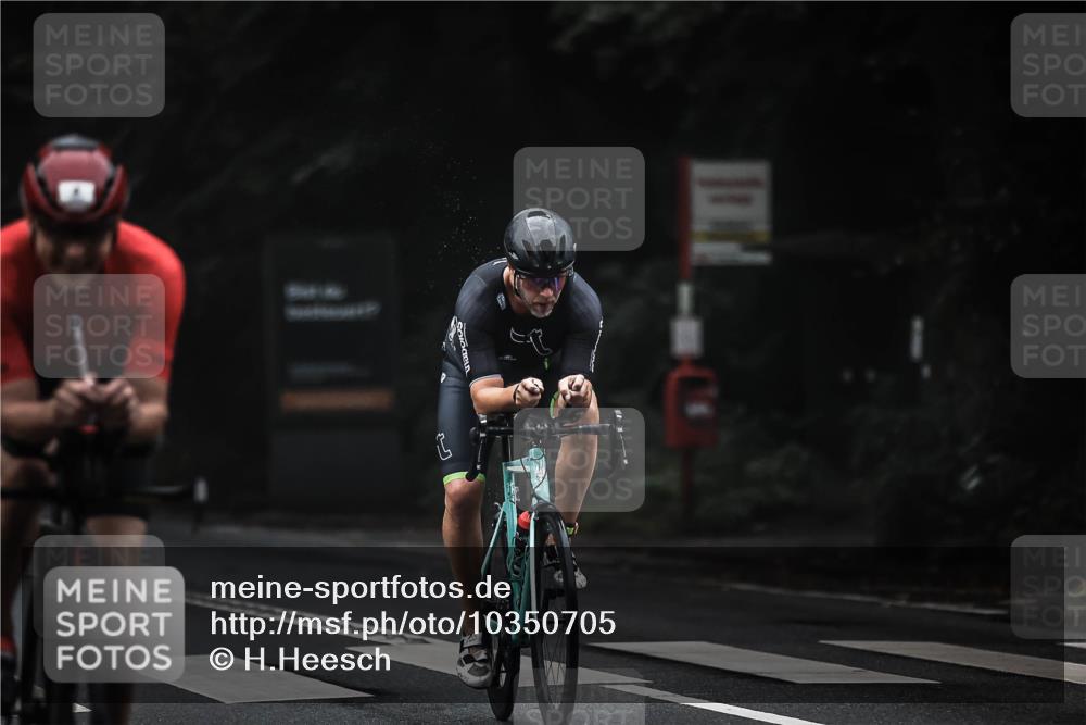 13.09.2026 - Stadtparktriathlon H.Heesch http://msf.ph/oto/10350705 13.09.2026 09:19:59 Radfahren 4, 102, 121 meine-sportfotos.de