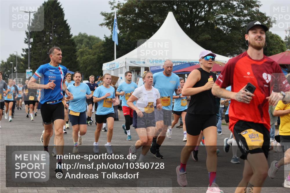 13.09.2026 - Kiel Lauf Andreas Tolksdorf http://msf.ph/oto/10350728 13.09.2026 09:55:37 Kiellinie 11566, 168, 6650, 6511, 20011 meine-sportfotos.de