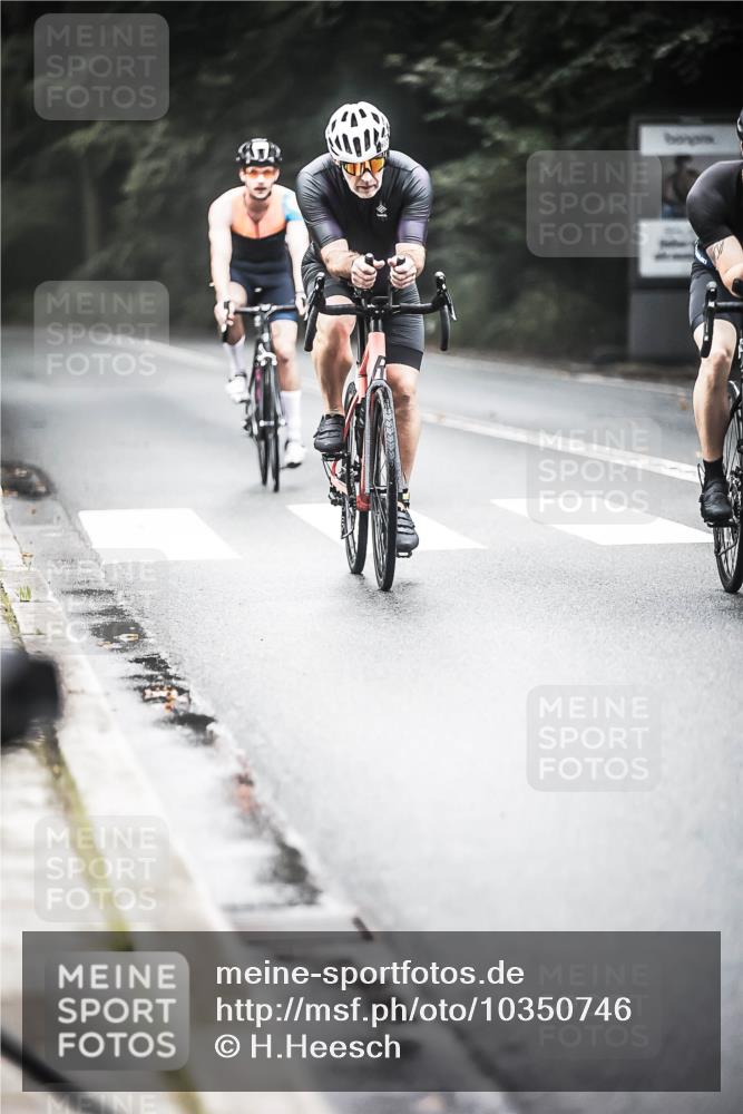 13.09.2026 - Stadtparktriathlon H.Heesch http://msf.ph/oto/10350746 13.09.2026 11:03:49 Radfahren 470, 480, 493, 498, 547, 653, 685, 694 meine-sportfotos.de