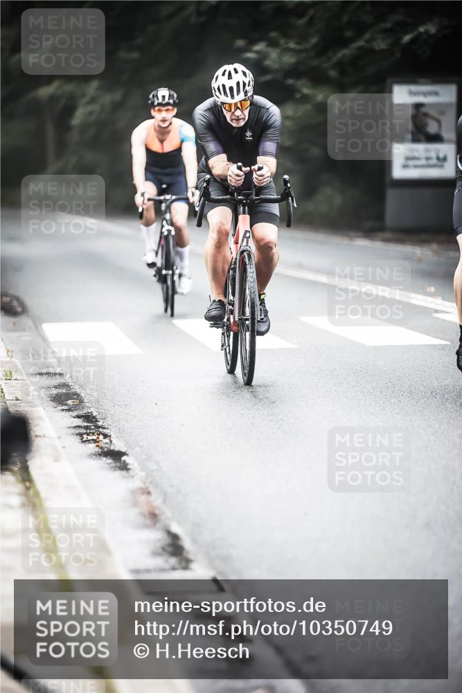 13.09.2026 - Stadtparktriathlon H.Heesch http://msf.ph/oto/10350749 13.09.2026 11:03:50 Radfahren 470, 480, 493, 498, 547, 653, 685, 694 meine-sportfotos.de