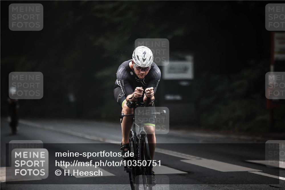 13.09.2026 - Stadtparktriathlon H.Heesch http://msf.ph/oto/10350751 13.09.2026 09:20:13 Radfahren 21, 82, 110 meine-sportfotos.de