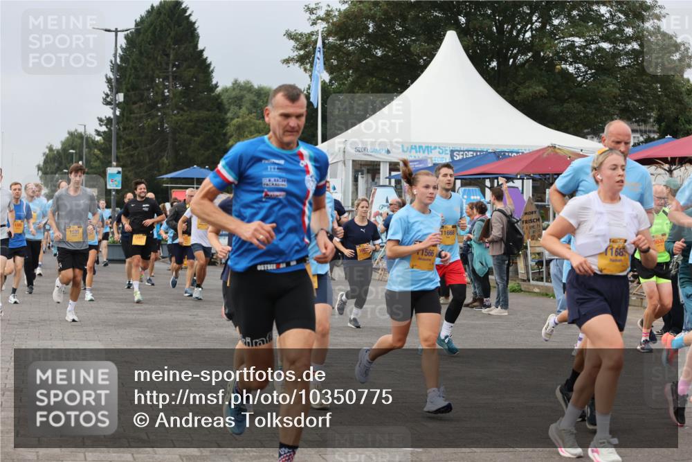 13.09.2026 - Kiel Lauf Andreas Tolksdorf http://msf.ph/oto/10350775 13.09.2026 09:55:37 Kiellinie 1599, 12471, 111, 11668, 1566, 168, 9539 meine-sportfotos.de