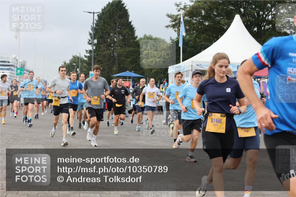 13.09.2026 - Kiel Lauf Andreas Tolksdorf http://msf.ph/oto/10350789 13.09.2026 09:55:38 Kiellinie 2864, 4300, 1599, 1, 39, 8168, 0109 meine-sportfotos.de