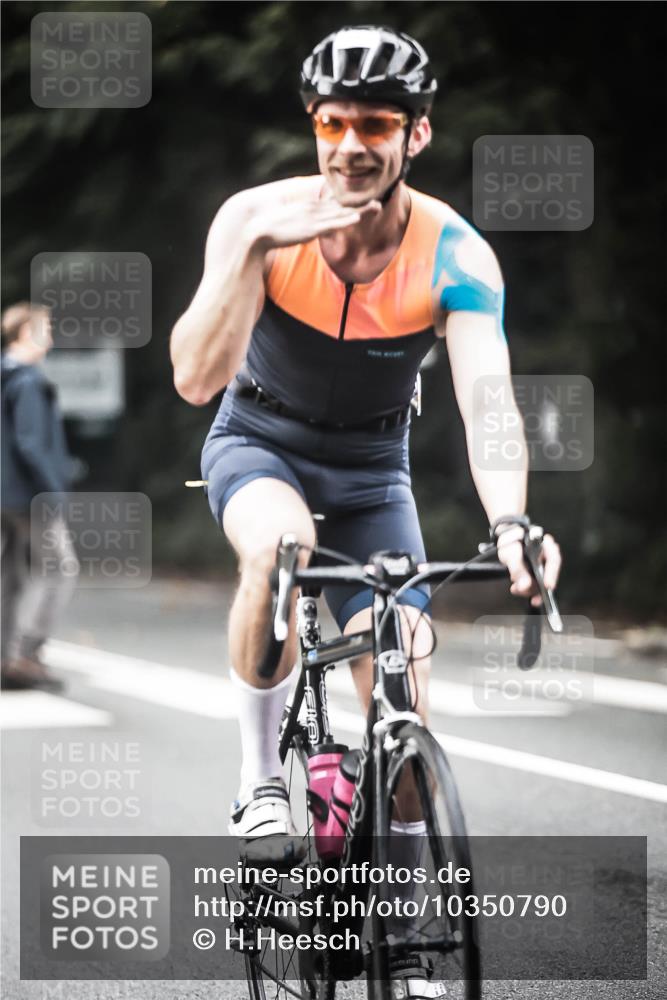 13.09.2026 - Stadtparktriathlon H.Heesch http://msf.ph/oto/10350790 13.09.2026 11:03:52 Radfahren 470, 480, 493, 498, 547, 653, 685, 694 meine-sportfotos.de