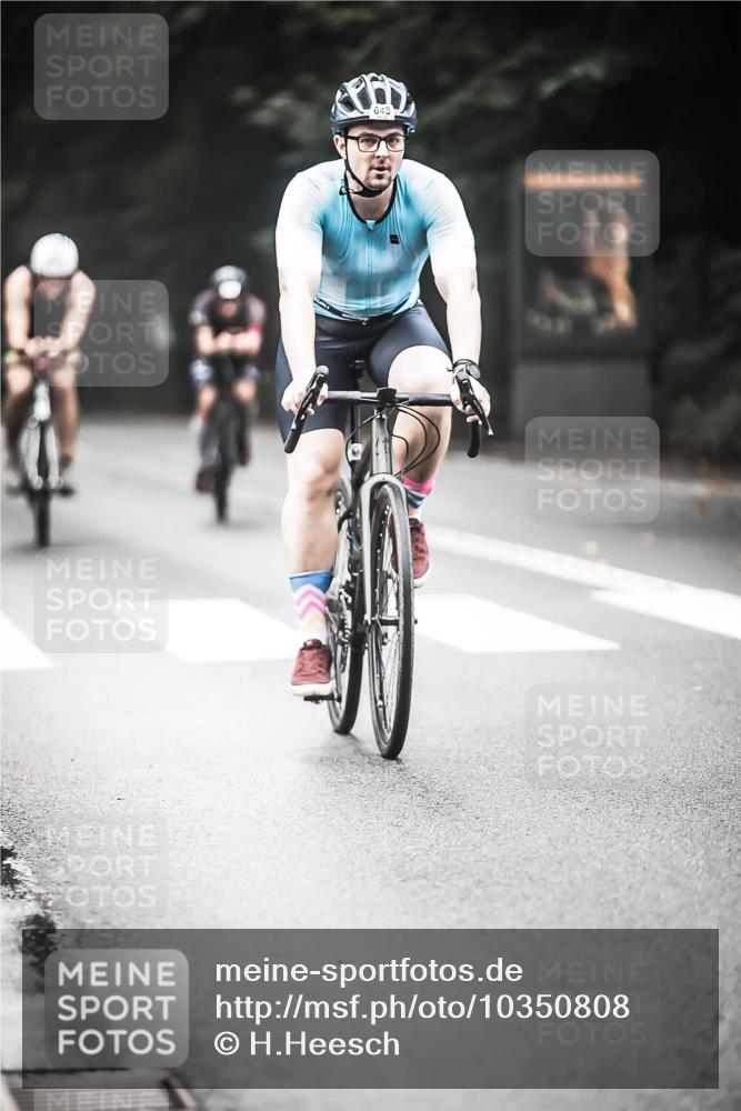 13.09.2026 - Stadtparktriathlon H.Heesch http://msf.ph/oto/10350808 13.09.2026 11:04:00 Radfahren 466, 506, 536, 643, 688 meine-sportfotos.de