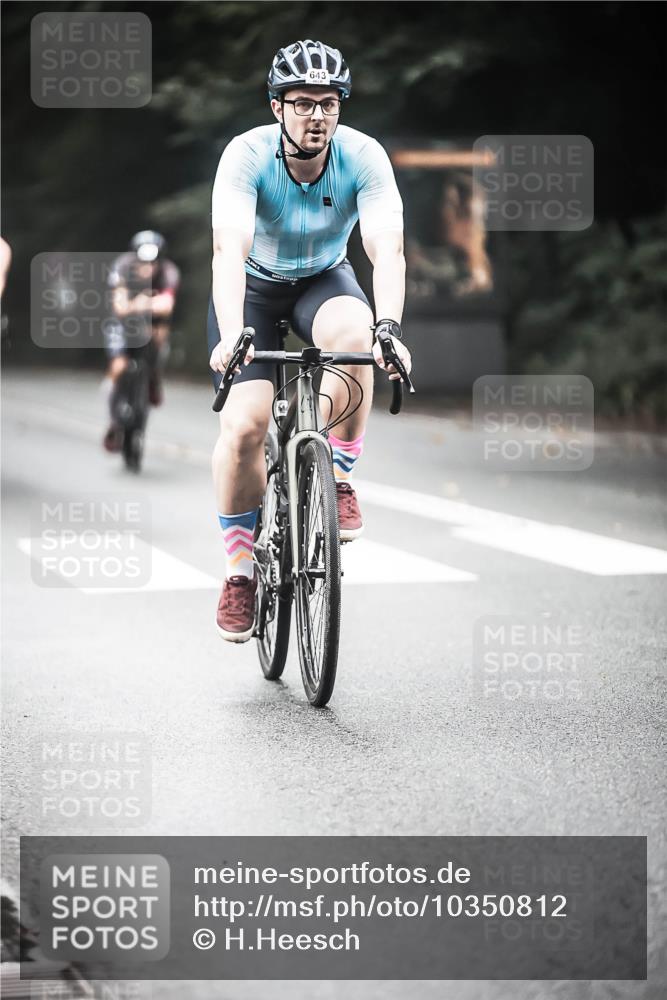 13.09.2026 - Stadtparktriathlon H.Heesch http://msf.ph/oto/10350812 13.09.2026 11:04:00 Radfahren 466, 506, 536, 643, 688 meine-sportfotos.de