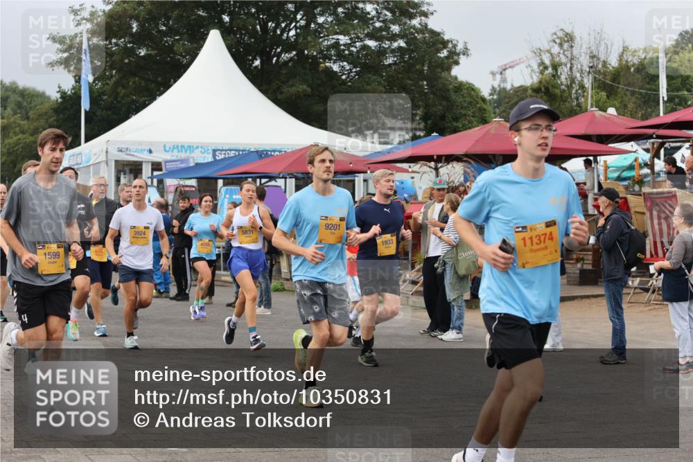 13.09.2026 - Kiel Lauf Andreas Tolksdorf http://msf.ph/oto/10350831 13.09.2026 09:55:40 Kiellinie 1599, 634, 3924, 5831, 4248, 4, 39, 9201, 1933, 11374 meine-sportfotos.de