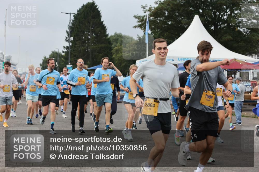 13.09.2026 - Kiel Lauf Andreas Tolksdorf http://msf.ph/oto/10350856 13.09.2026 09:55:41 Kiellinie 9459, 757, 4, 38, 2864, 38, 1599, 3924 meine-sportfotos.de