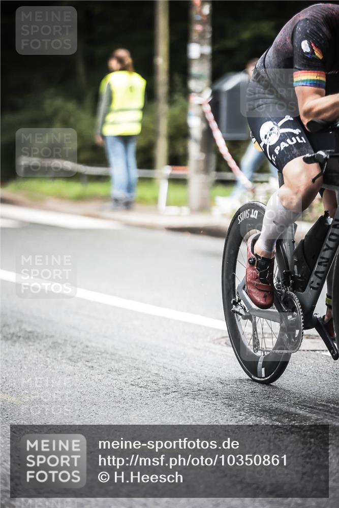 13.09.2026 - Stadtparktriathlon H.Heesch http://msf.ph/oto/10350861 13.09.2026 11:04:03 Radfahren 466, 506, 536, 643, 688 meine-sportfotos.de