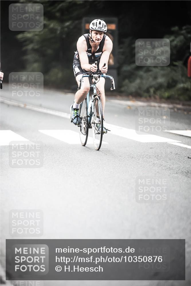 13.09.2026 - Stadtparktriathlon H.Heesch http://msf.ph/oto/10350876 13.09.2026 11:04:05 Radfahren 466, 506, 536, 539, 643, 688 meine-sportfotos.de