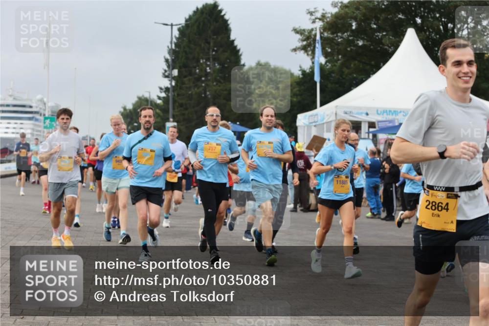 13.09.2026 - Kiel Lauf Andreas Tolksdorf http://msf.ph/oto/10350881 13.09.2026 09:55:41 Kiellinie 945, 757, 11885, 38, 2864 meine-sportfotos.de