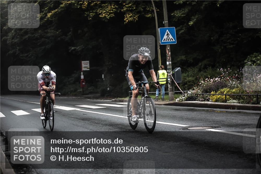 13.09.2026 - Stadtparktriathlon H.Heesch http://msf.ph/oto/10350905 13.09.2026 09:20:35 Radfahren 88, 92, 105, 112, 115, 129, 130, 153 meine-sportfotos.de