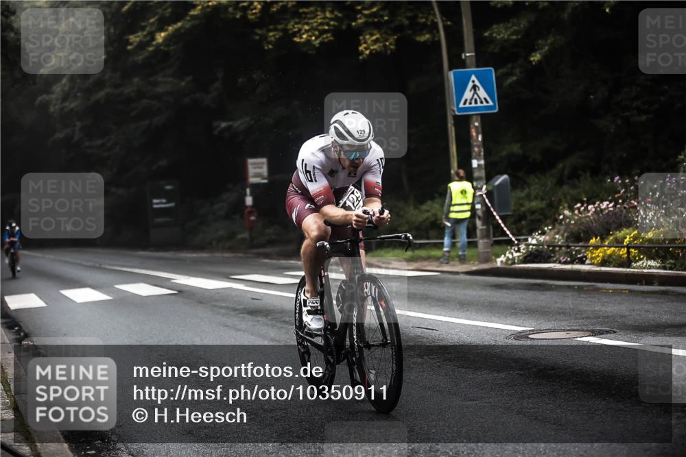 13.09.2026 - Stadtparktriathlon H.Heesch http://msf.ph/oto/10350911 13.09.2026 09:20:36 Radfahren 88, 92, 105, 112, 115, 129, 130, 153 meine-sportfotos.de