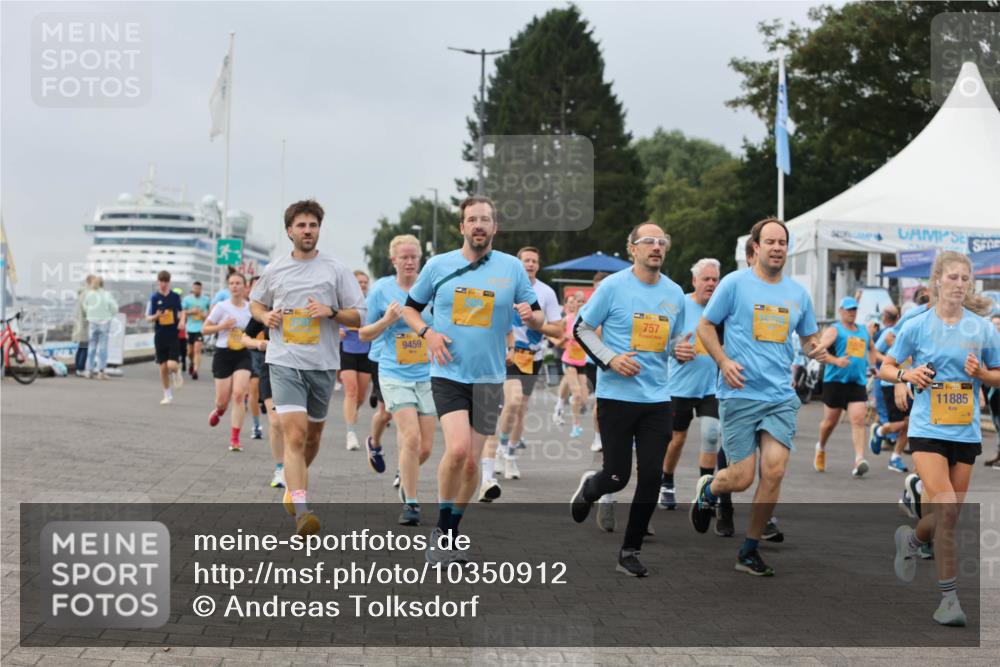 13.09.2026 - Kiel Lauf Andreas Tolksdorf http://msf.ph/oto/10350912 13.09.2026 09:55:42 Kiellinie 9459, 757, 11885 meine-sportfotos.de