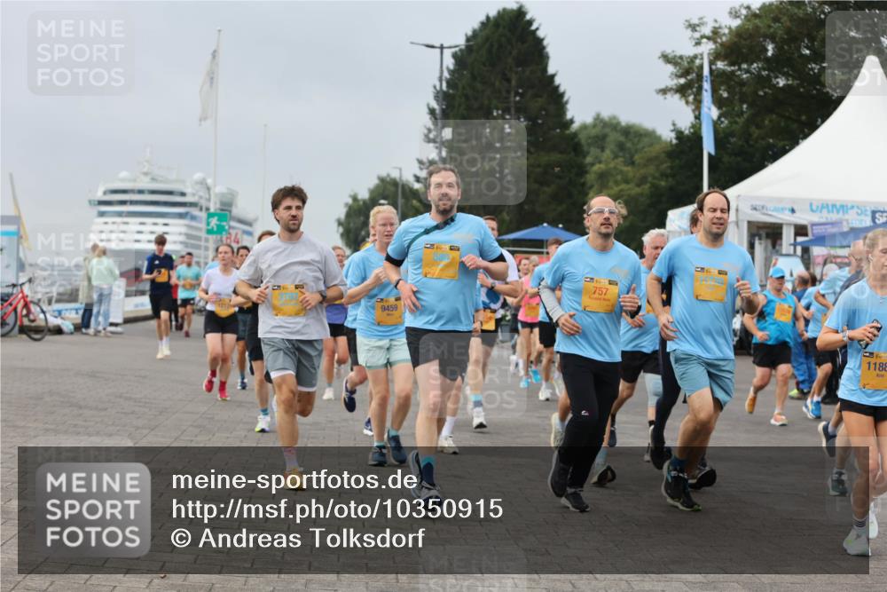 13.09.2026 - Kiel Lauf Andreas Tolksdorf http://msf.ph/oto/10350915 13.09.2026 09:55:42 Kiellinie 9459, 580, 757, 1188 meine-sportfotos.de