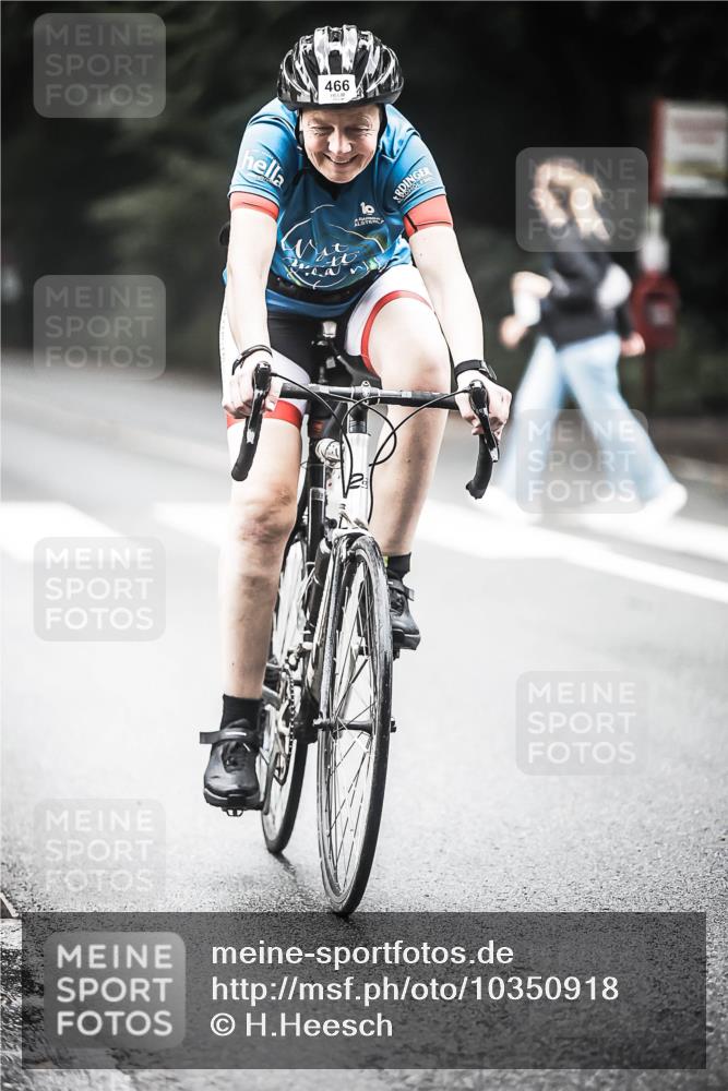 13.09.2026 - Stadtparktriathlon H.Heesch http://msf.ph/oto/10350918 13.09.2026 11:04:06 Radfahren 466, 506, 536, 539, 643, 688 meine-sportfotos.de