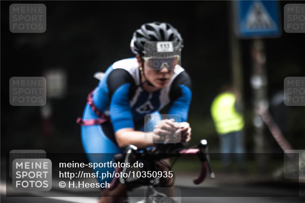 13.09.2026 - Stadtparktriathlon H.Heesch http://msf.ph/oto/10350935 13.09.2026 09:20:39 Radfahren 88, 92, 99, 112, 115, 129, 130 meine-sportfotos.de