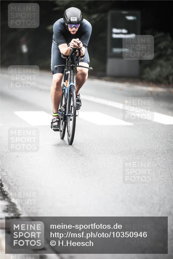 13.09.2026 - Stadtparktriathlon H.Heesch http://msf.ph/oto/10350946 13.09.2026 11:04:11 Radfahren 466, 506, 539 meine-sportfotos.de