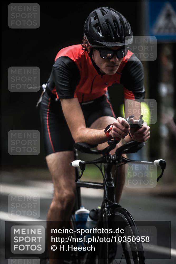 13.09.2026 - Stadtparktriathlon H.Heesch http://msf.ph/oto/10350958 13.09.2026 09:20:44 Radfahren 99, 115, 138 meine-sportfotos.de
