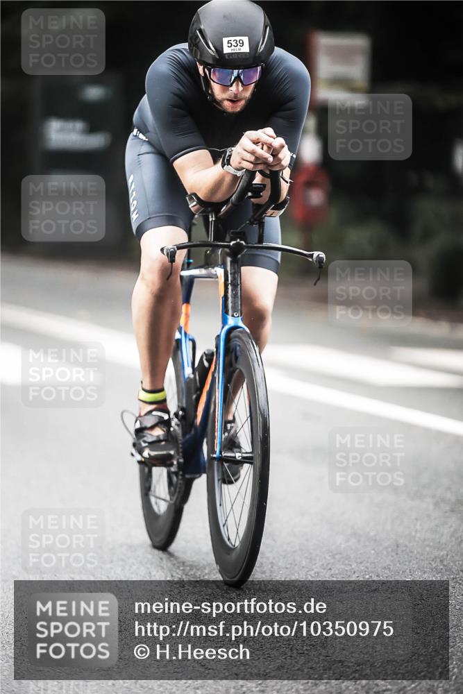 13.09.2026 - Stadtparktriathlon H.Heesch http://msf.ph/oto/10350975 13.09.2026 11:04:12 Radfahren 466, 539, 636 meine-sportfotos.de