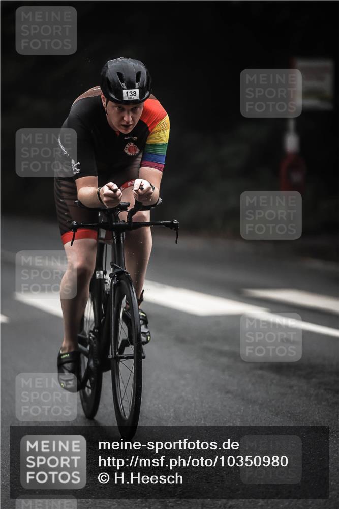 13.09.2026 - Stadtparktriathlon H.Heesch http://msf.ph/oto/10350980 13.09.2026 09:20:47 Radfahren 99, 138, 186 meine-sportfotos.de