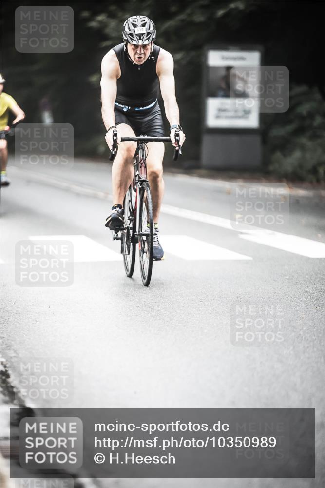 13.09.2026 - Stadtparktriathlon H.Heesch http://msf.ph/oto/10350989 13.09.2026 11:04:17 Radfahren 408, 539, 636 meine-sportfotos.de