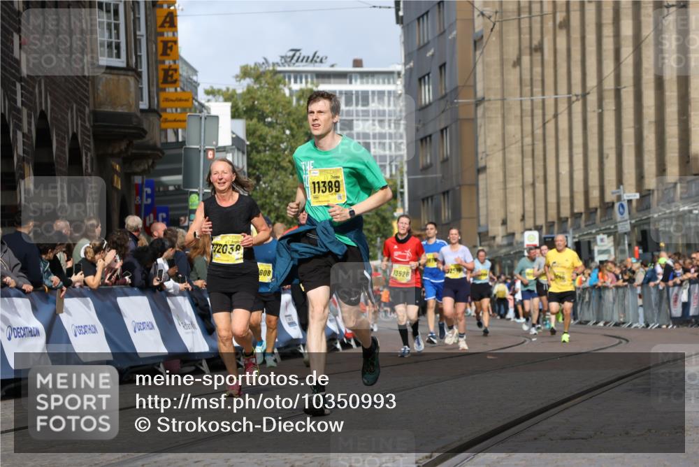 13.09.2026 - 21. swb-Marathon Bremen Strokosch-Dieckow http://msf.ph/oto/10350993 13.09.2026 10:54:42 Ziel 10067, 10146, 10359, 10410, 10503, 10577, 10631, 10749, 10765, 10837, 10884, 10996, 11039, 11099, 11118, 11361, 11476, 11593, 11843, 11989, 12265, 12328, 12467, 10589, 10646, 10901, 11040, 11569, 11889, 12313, 12800, 13592 meine-sportfotos.de