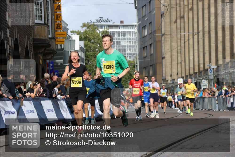 13.09.2026 - 21. swb-Marathon Bremen Strokosch-Dieckow http://msf.ph/oto/10351020 13.09.2026 10:54:42 Ziel 10067, 10146, 10359, 10410, 10503, 10577, 10631, 10749, 10765, 10837, 10884, 10996, 11039, 11099, 11118, 11361, 11476, 11593, 11843, 11989, 12265, 12328, 12467, 10589, 10646, 10901, 11040, 11569, 11889, 12313, 12800, 13592 meine-sportfotos.de