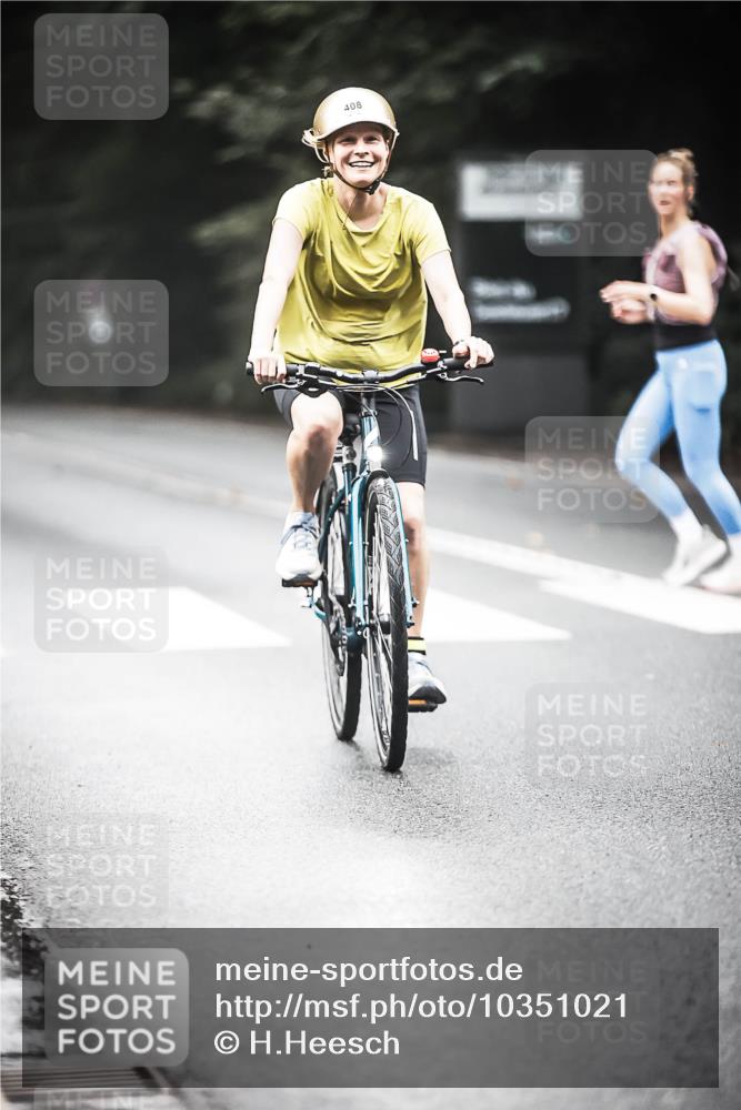 13.09.2026 - Stadtparktriathlon H.Heesch http://msf.ph/oto/10351021 13.09.2026 11:04:20 Radfahren 408, 636 meine-sportfotos.de