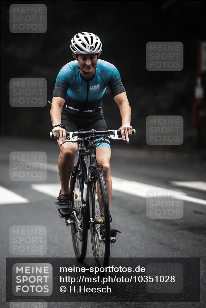 13.09.2026 - Stadtparktriathlon H.Heesch http://msf.ph/oto/10351028 13.09.2026 09:20:52 Radfahren 133, 138, 186 meine-sportfotos.de