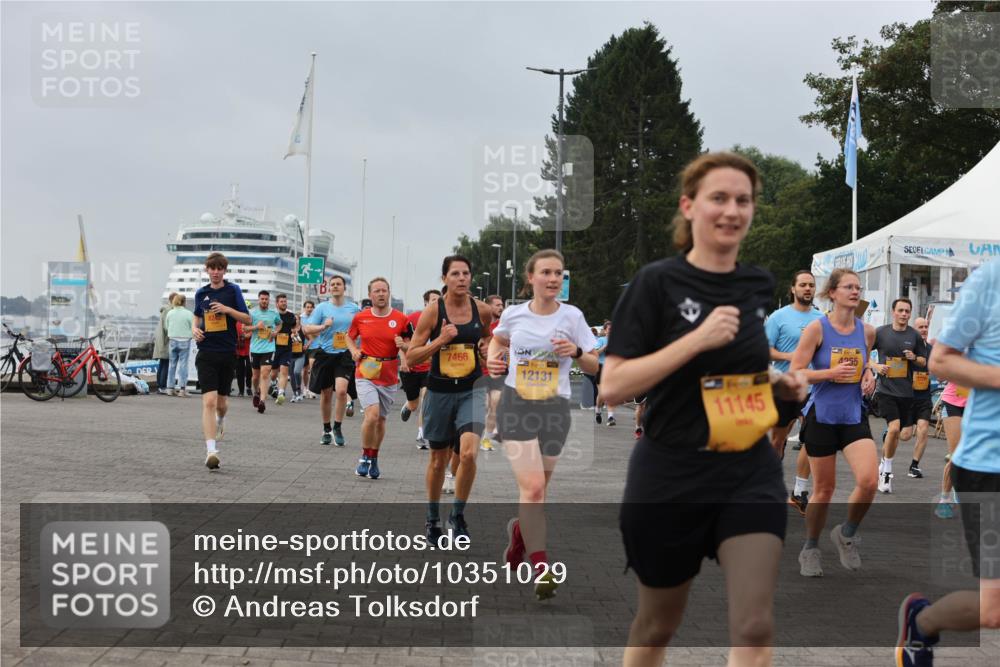 13.09.2026 - Kiel Lauf Andreas Tolksdorf http://msf.ph/oto/10351029 13.09.2026 09:55:44 Kiellinie 7466, 12131, 11145, 4255 meine-sportfotos.de