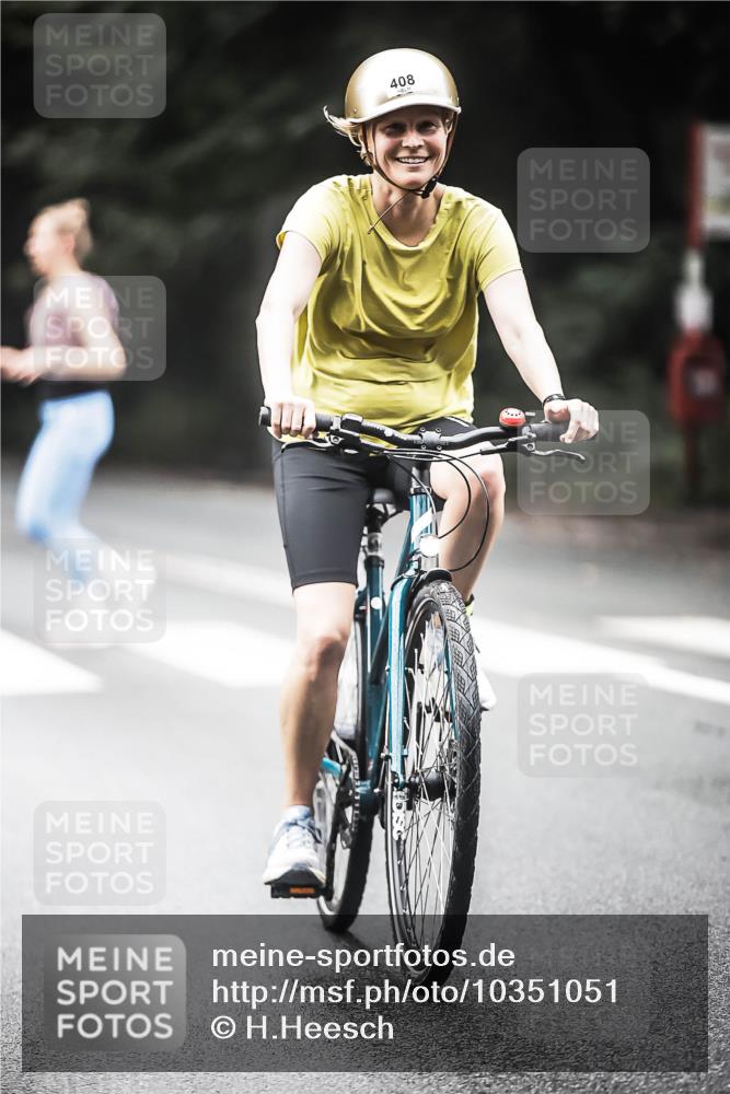 13.09.2026 - Stadtparktriathlon H.Heesch http://msf.ph/oto/10351051 13.09.2026 11:04:21 Radfahren 408, 636 meine-sportfotos.de