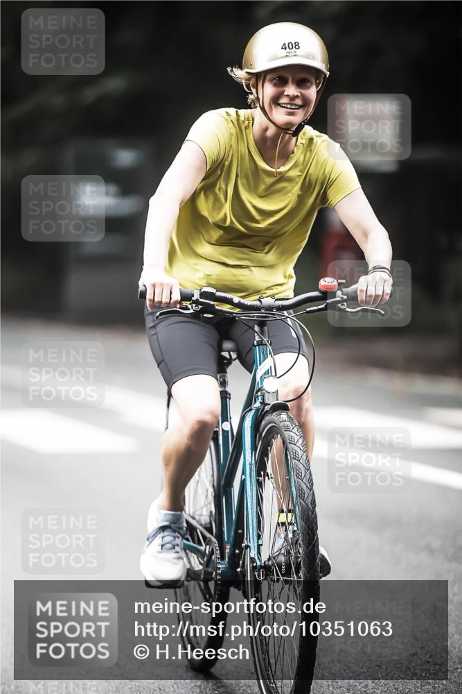 13.09.2026 - Stadtparktriathlon H.Heesch http://msf.ph/oto/10351063 13.09.2026 11:04:21 Radfahren 408, 636 meine-sportfotos.de