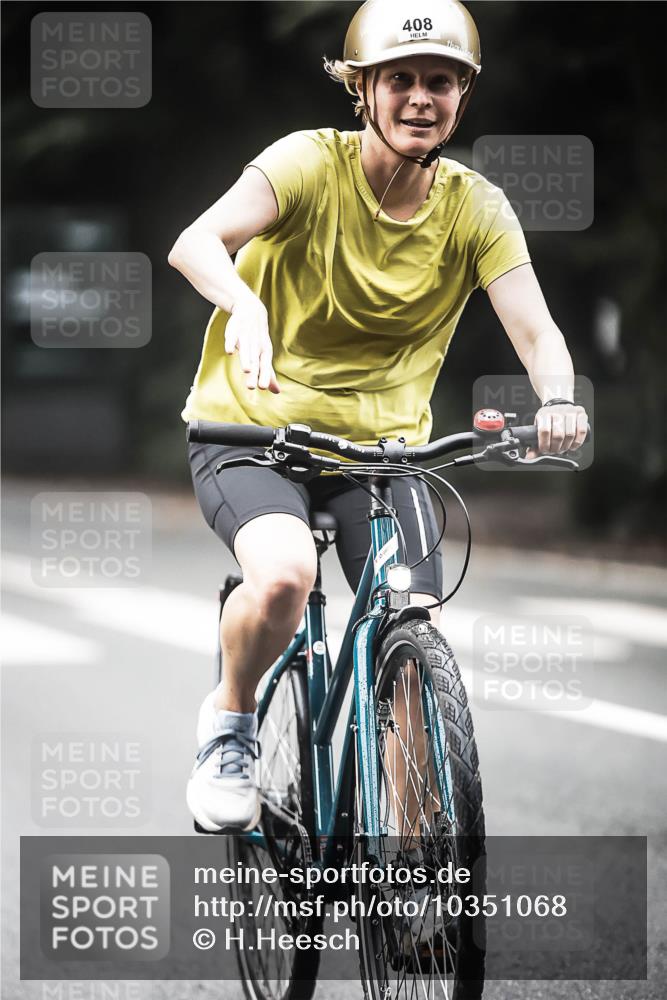 13.09.2026 - Stadtparktriathlon H.Heesch http://msf.ph/oto/10351068 13.09.2026 11:04:21 Radfahren 408, 636 meine-sportfotos.de