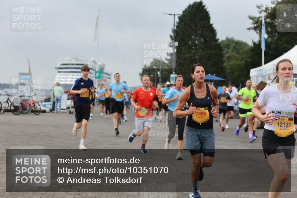 13.09.2026 - Kiel Lauf Andreas Tolksdorf http://msf.ph/oto/10351070 13.09.2026 09:55:46 Kiellinie 38, 7466, 48, 12131 meine-sportfotos.de