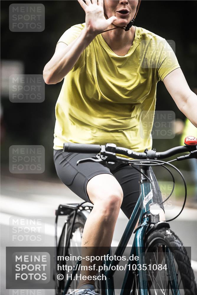 13.09.2026 - Stadtparktriathlon H.Heesch http://msf.ph/oto/10351084 13.09.2026 11:04:21 Radfahren 408, 636 meine-sportfotos.de