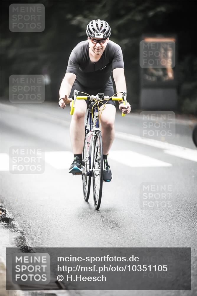 13.09.2026 - Stadtparktriathlon H.Heesch http://msf.ph/oto/10351105 13.09.2026 11:04:29 Radfahren 561, 600 meine-sportfotos.de