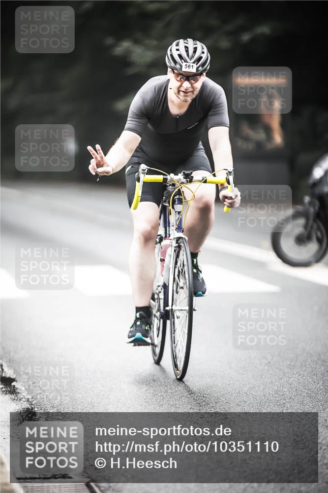 13.09.2026 - Stadtparktriathlon H.Heesch http://msf.ph/oto/10351110 13.09.2026 11:04:29 Radfahren 561, 600 meine-sportfotos.de