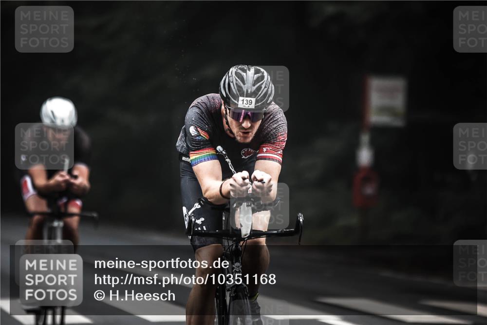 13.09.2026 - Stadtparktriathlon H.Heesch http://msf.ph/oto/10351168 13.09.2026 09:24:32 Radfahren 98, 139, 152, 166, 173, 207 meine-sportfotos.de