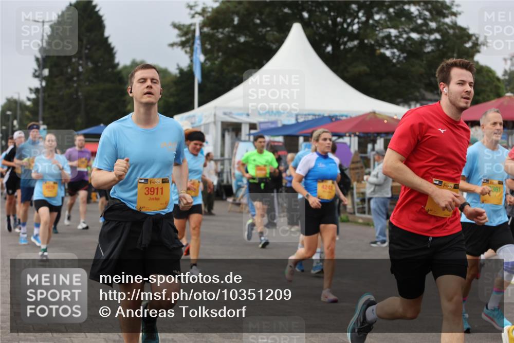 13.09.2026 - Kiel Lauf Andreas Tolksdorf http://msf.ph/oto/10351209 13.09.2026 09:55:50 Kiellinie 38, 3911, 4241, 38, 361 meine-sportfotos.de