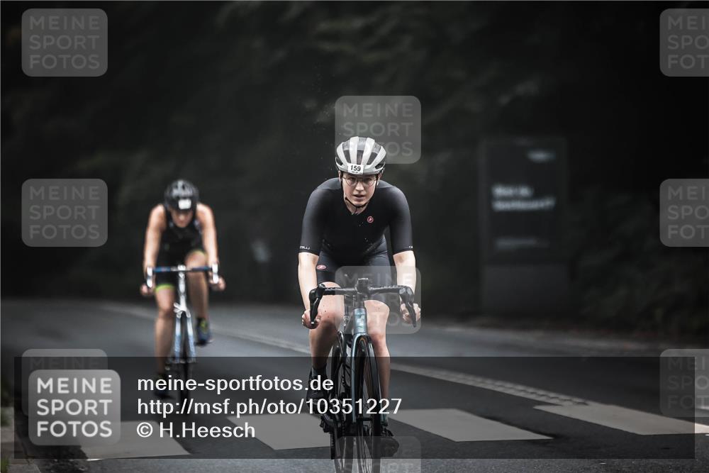 13.09.2026 - Stadtparktriathlon H.Heesch http://msf.ph/oto/10351227 13.09.2026 09:24:49 Radfahren 159, 196 meine-sportfotos.de
