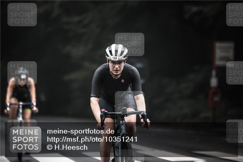 13.09.2026 - Stadtparktriathlon H.Heesch http://msf.ph/oto/10351241 13.09.2026 09:24:49 Radfahren 159, 196 meine-sportfotos.de