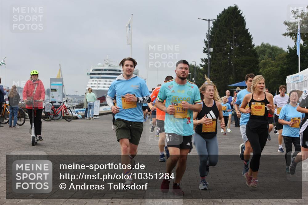 13.09.2026 - Kiel Lauf Andreas Tolksdorf http://msf.ph/oto/10351284 13.09.2026 09:55:53 Kiellinie 7114, 7, 0133, 39, 4586, 1803 meine-sportfotos.de