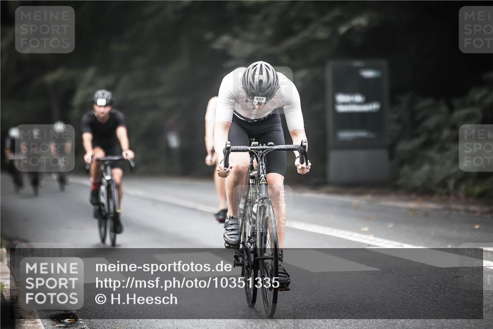 13.09.2026 - Stadtparktriathlon H.Heesch http://msf.ph/oto/10351335 13.09.2026 11:05:05 Radfahren 488, 528, 603, 619, 655, 658 meine-sportfotos.de