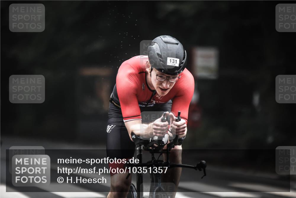 13.09.2026 - Stadtparktriathlon H.Heesch http://msf.ph/oto/10351357 13.09.2026 09:25:11 Radfahren 113, 126, 131, 145 meine-sportfotos.de