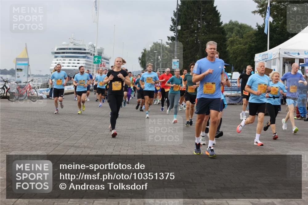 13.09.2026 - Kiel Lauf Andreas Tolksdorf http://msf.ph/oto/10351375 13.09.2026 09:55:56 Kiellinie 13, 4, 1217, 6940, 1675, 11662, 3566, 2525 meine-sportfotos.de